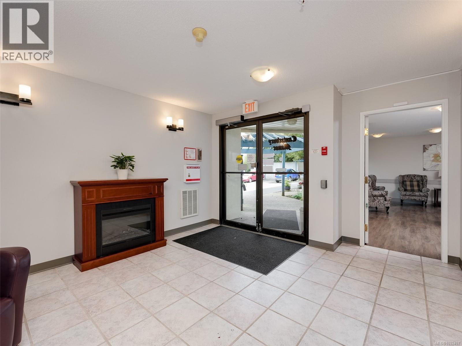 208 651 Jolly Pl, Saanich, British Columbia  V8N 1J4 - Photo 22 - 1032497