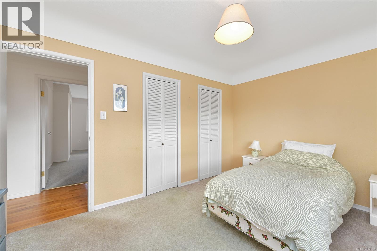 2218 Edgelow St, Saanich, British Columbia  V8N 1R5 - Photo 22 - 1032395