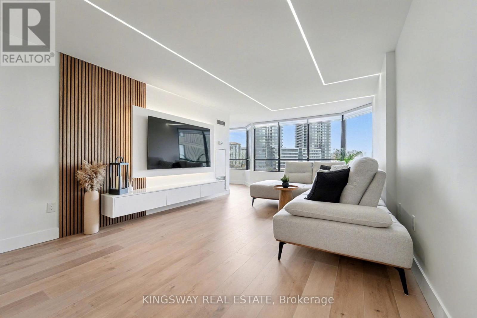 712 - 7420 Bathurst Street, Vaughan, Ontario  L4J 6X4 - Photo 6 - N12931022