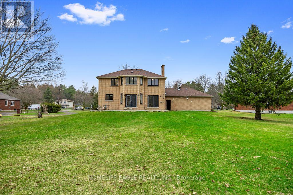 20286 Yonge Street, East Gwillimbury, Ontario  L9N 1B1 - Photo 35 - N13009504