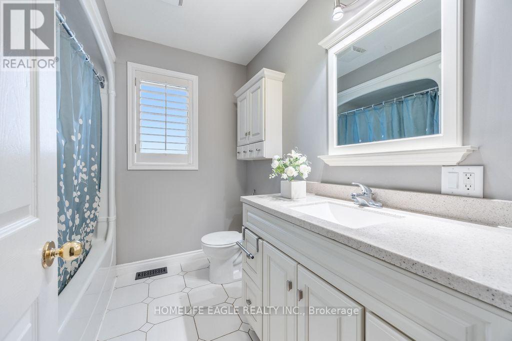 20286 Yonge Street, East Gwillimbury, Ontario  L9N 1B1 - Photo 24 - N13009504