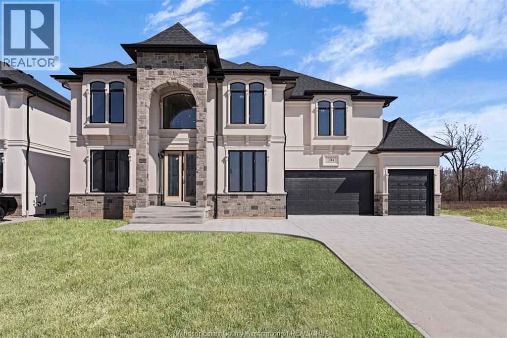 322 Benson, Amherstburg, Ontario  N9V 0G7 - Photo 1 - 26008296