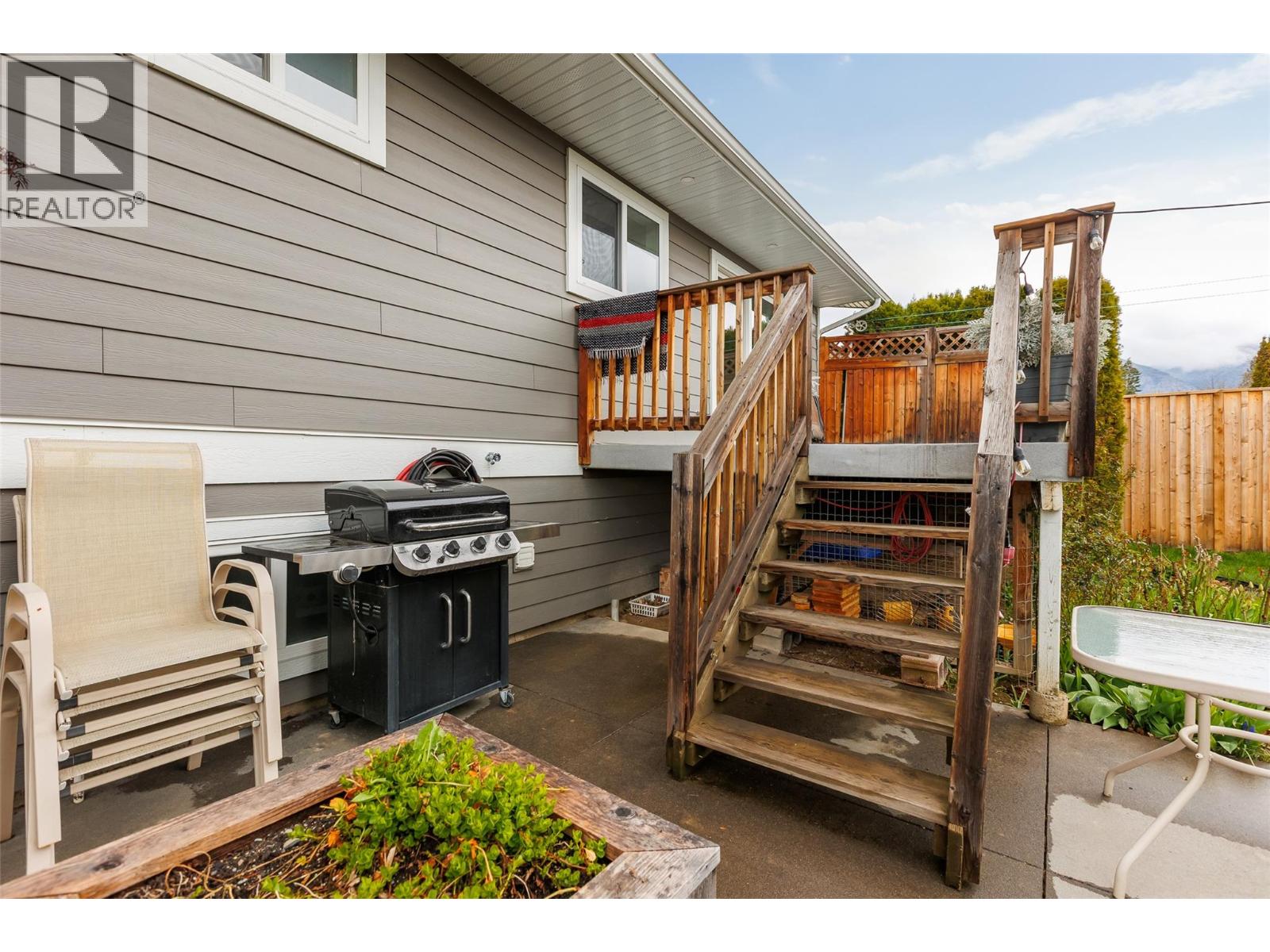 2107 Ash Street, Creston, British Columbia  V0B 1G5 - Photo 41 - 10383783