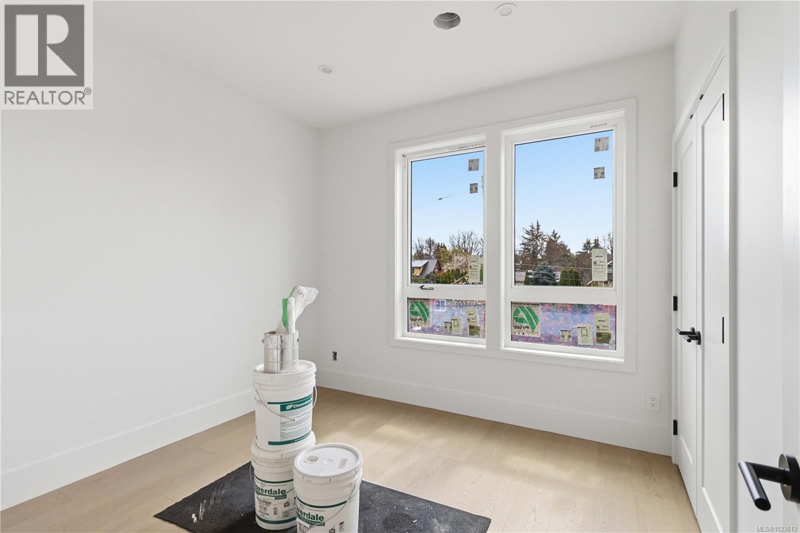 2 1434 Brooke St, Victoria, British Columbia  V8S 1M3 - Photo 10 - 1023613