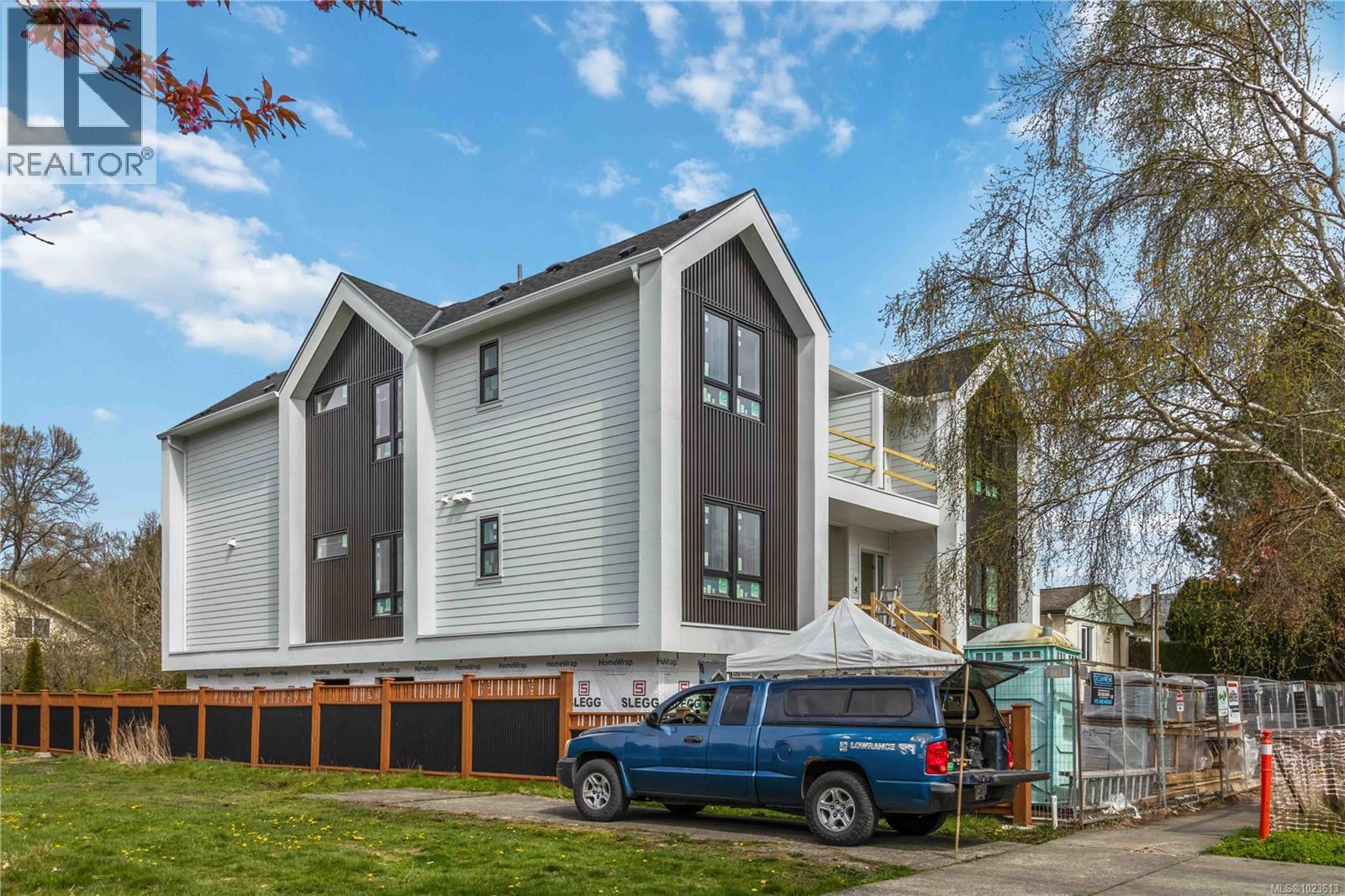 2 1434 Brooke St, Victoria, British Columbia  V8S 1M3 - Photo 11 - 1023613