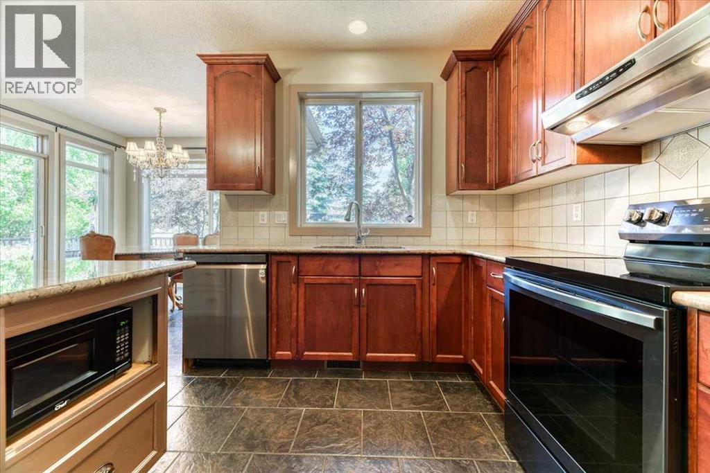 63 Discovery Ridge Circle Sw, Calgary, Alberta  T3H 5T8 - Photo 15 - A2284828