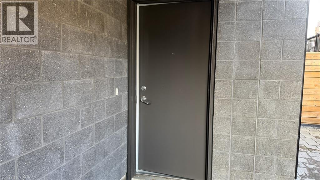 10 Palace Street Unit# A8, Kitchener, Ontario  N2E 0J3 - Photo 2 - 40820470