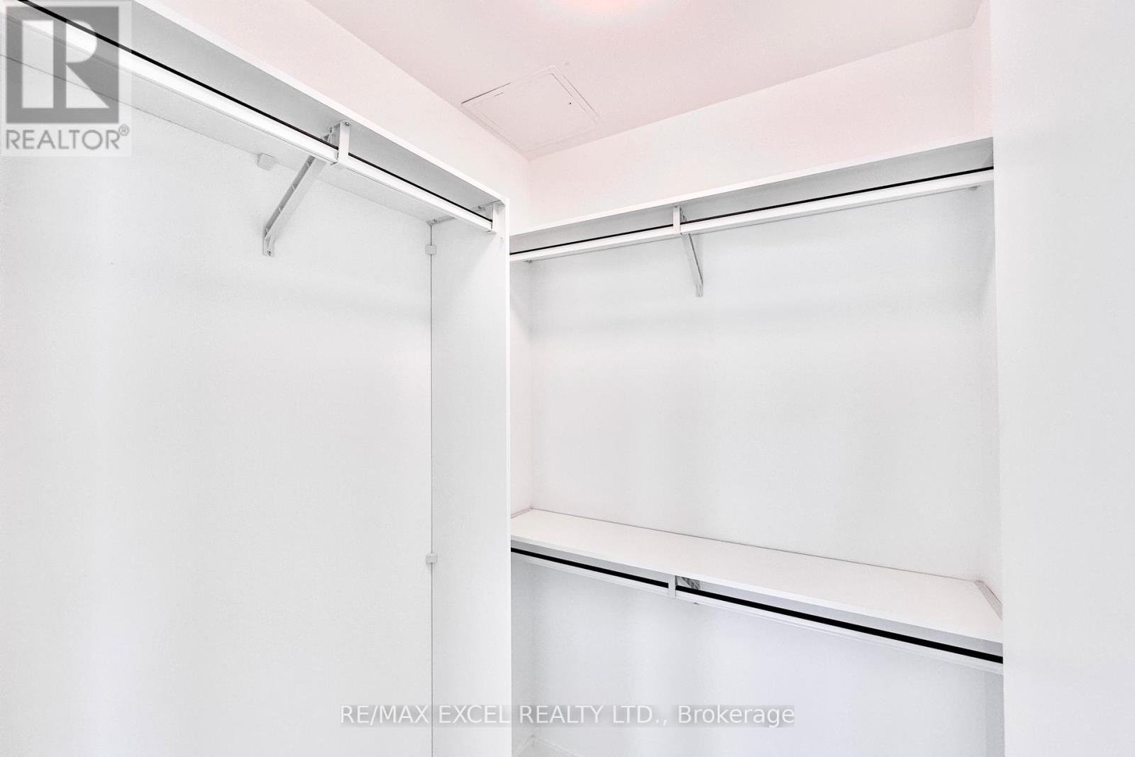 S1113 - 8 Olympic Gardens, Toronto, Ontario  M2M 0B9 - Photo 16 - C13009660