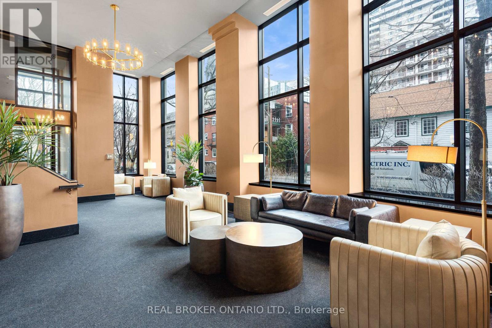 810 - 235 Kent Street, Ottawa, Ontario  K2P 1Z9 - Photo 5 - X13009638