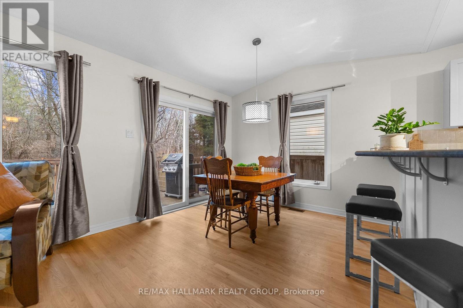 42 Nortoba Crescent, Ottawa, Ontario  K2T 1H5 - Photo 18 - X13009676