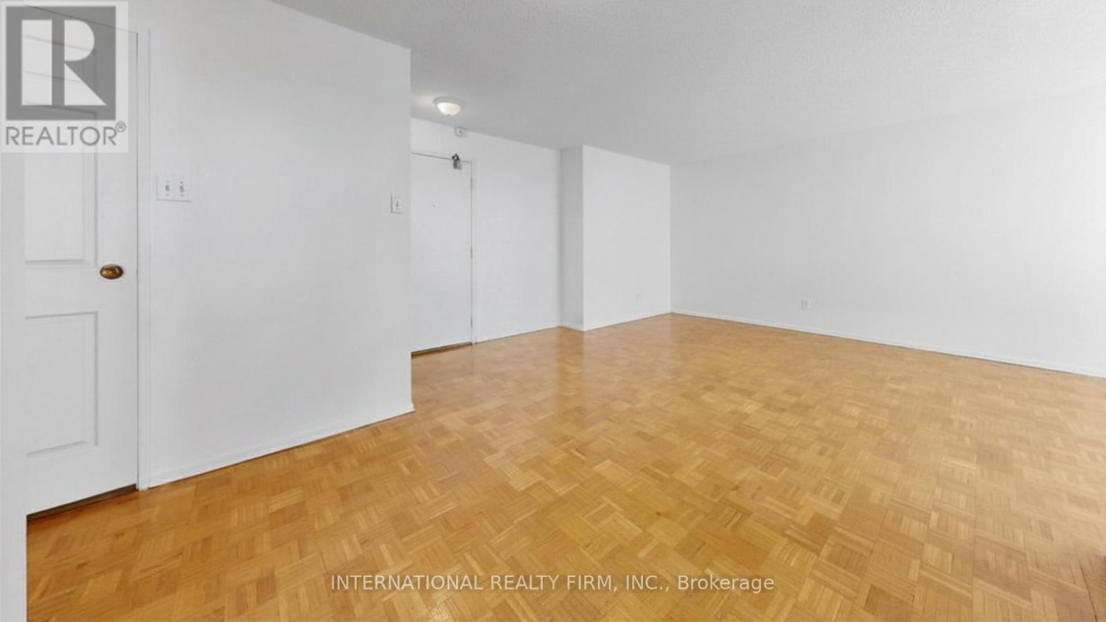 715 - 89 Mccaul Street, Toronto, Ontario  M5T 2X3 - Photo 8 - C13005078