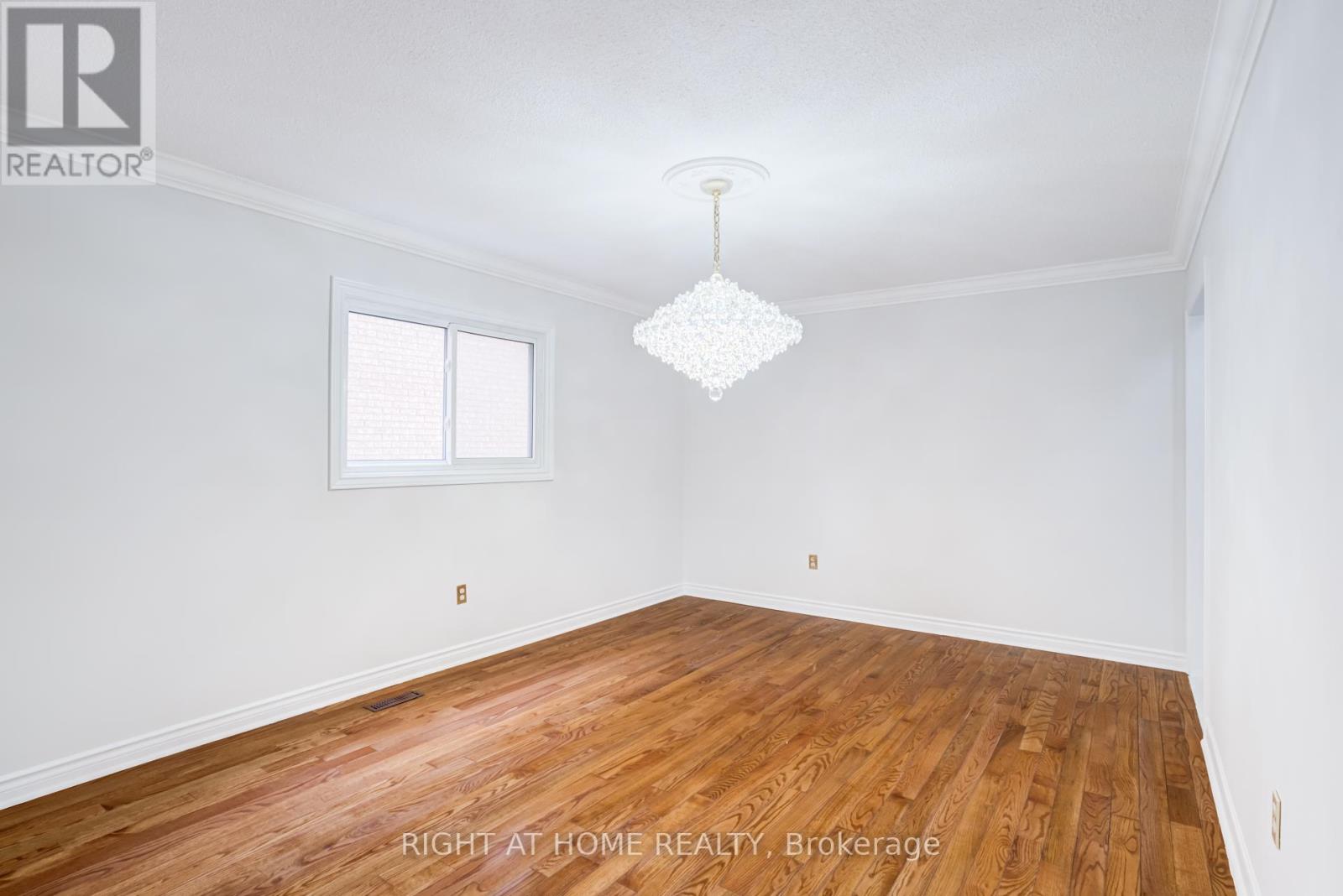 46 Hewlett Crescent, Markham, Ontario  L3P 7J8 - Photo 10 - N13009654