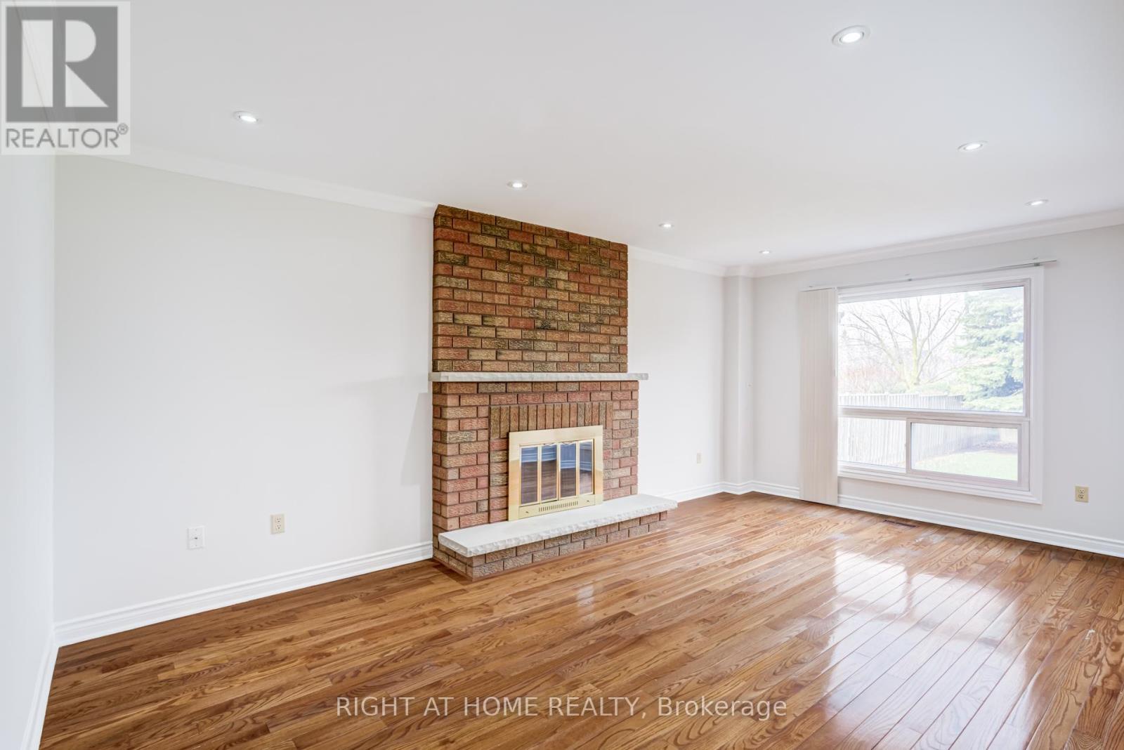 46 Hewlett Crescent, Markham, Ontario  L3P 7J8 - Photo 12 - N13009654