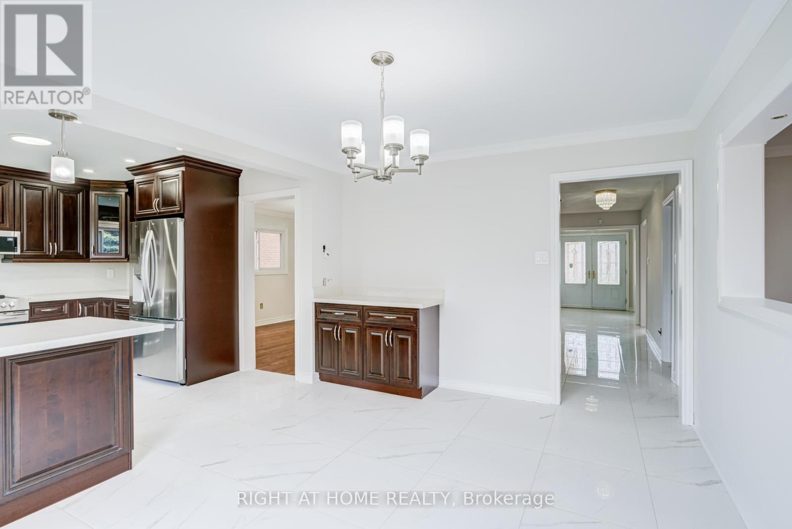 46 Hewlett Crescent, Markham, Ontario  L3P 7J8 - Photo 15 - N13009654