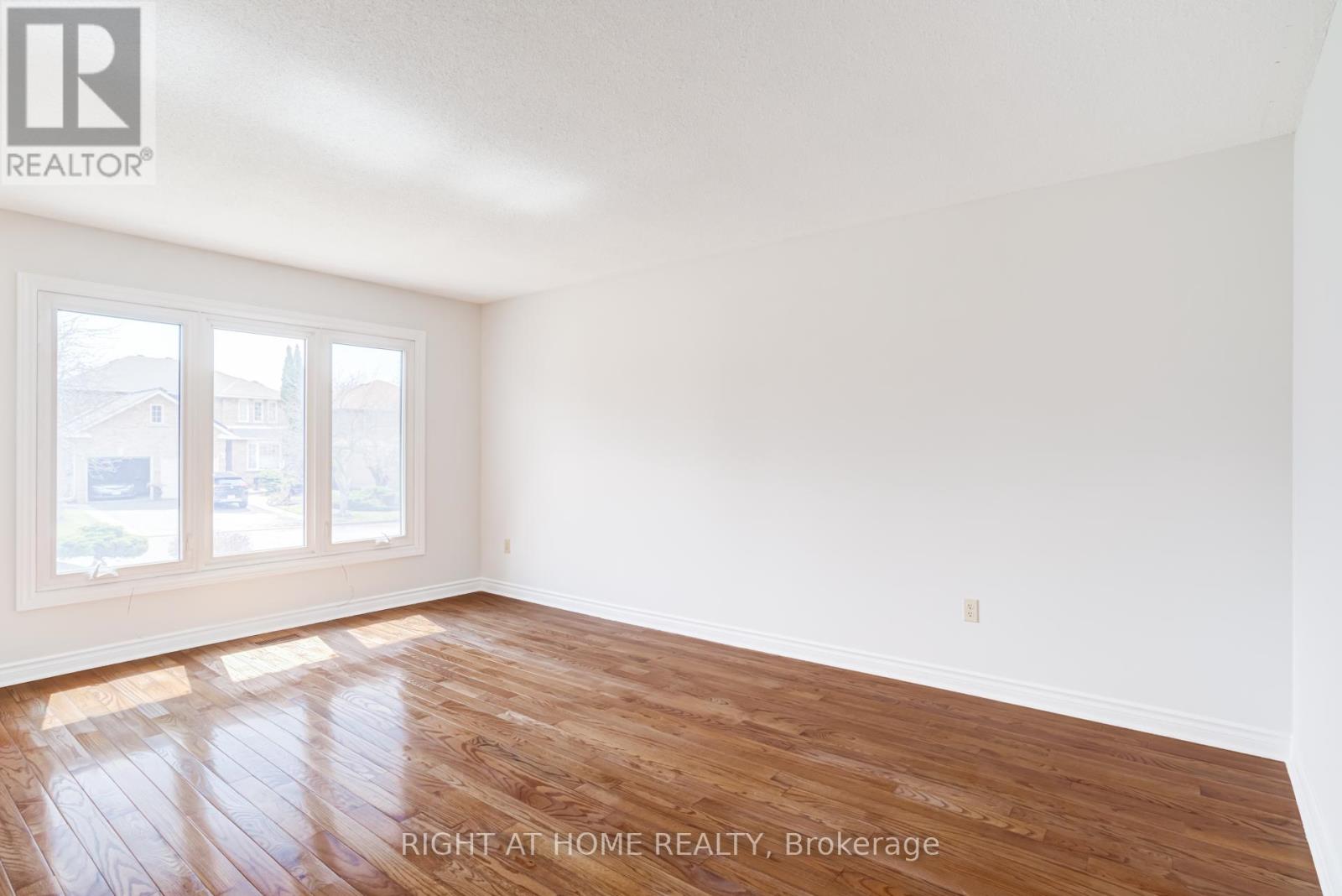 46 Hewlett Crescent, Markham, Ontario  L3P 7J8 - Photo 6 - N13009654