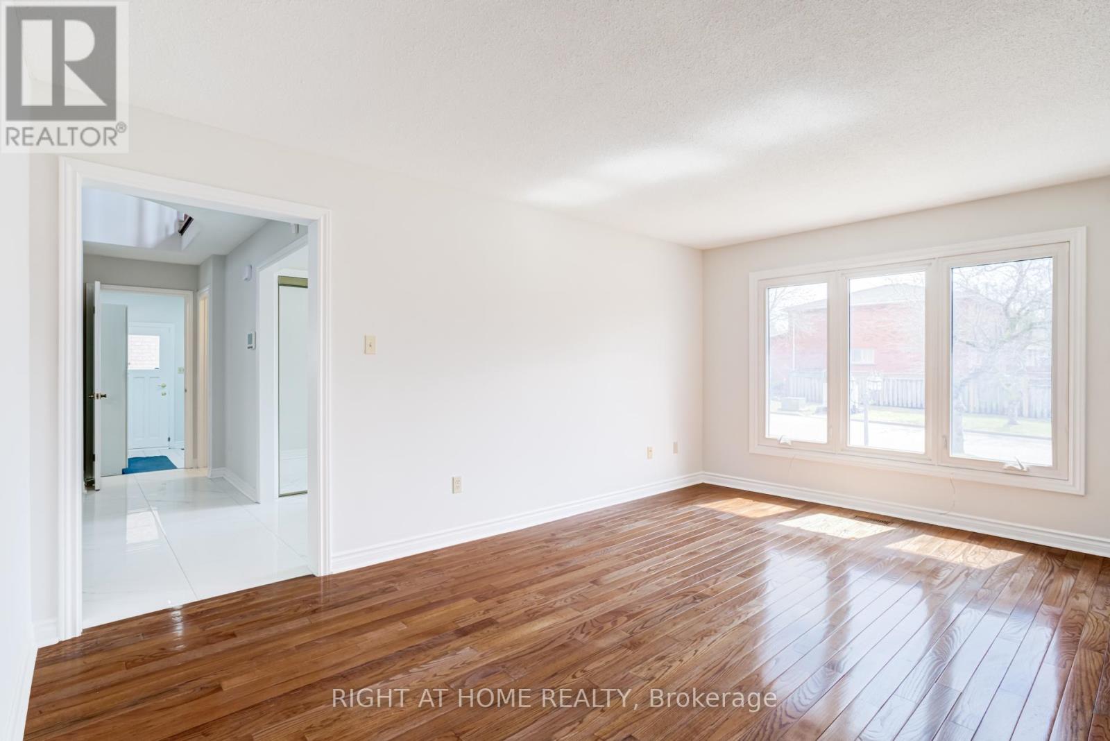 46 Hewlett Crescent, Markham, Ontario  L3P 7J8 - Photo 7 - N13009654