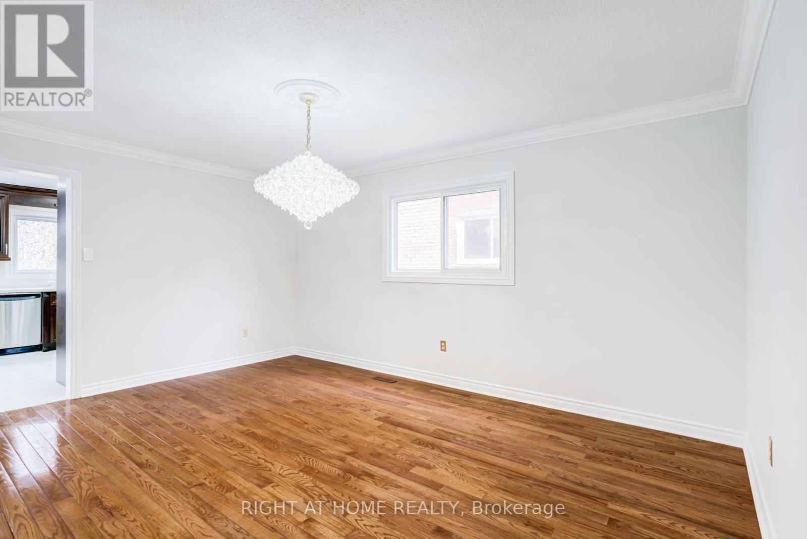 46 Hewlett Crescent, Markham, Ontario  L3P 7J8 - Photo 8 - N13009654