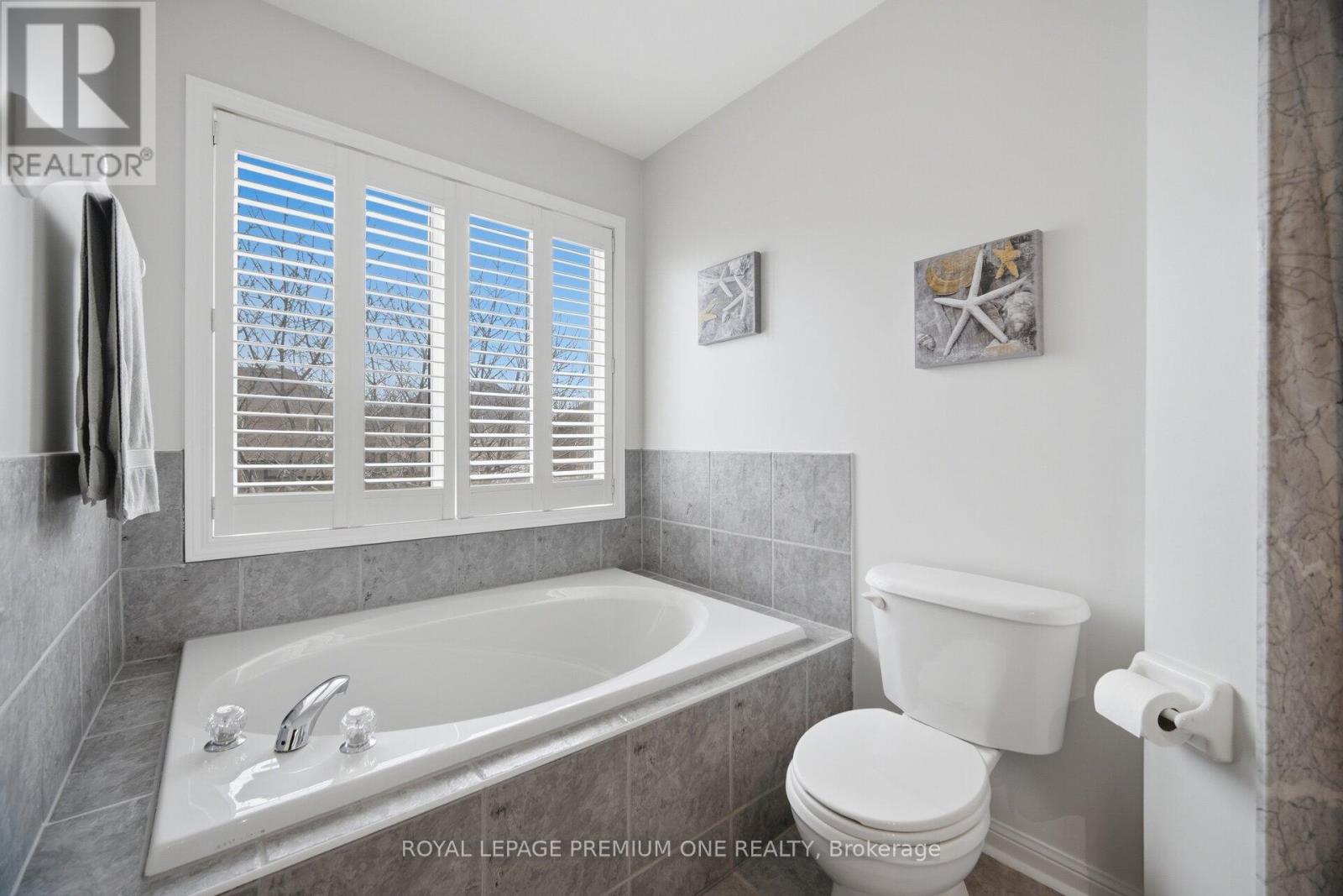 21 Ocean Avenue, Vaughan, Ontario  L6A 2X7 - Photo 30 - N13009658