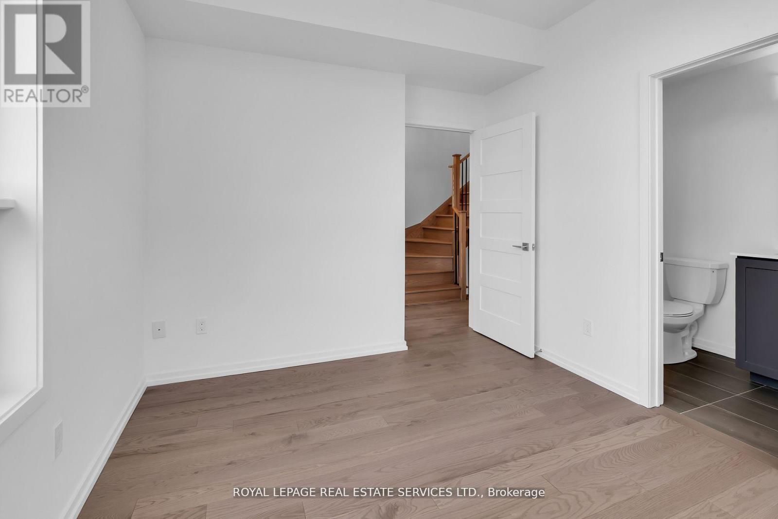 3 - 18 Lytham Green Circle, Newmarket, Ontario  L3Y 0H4 - Photo 29 - N13009716