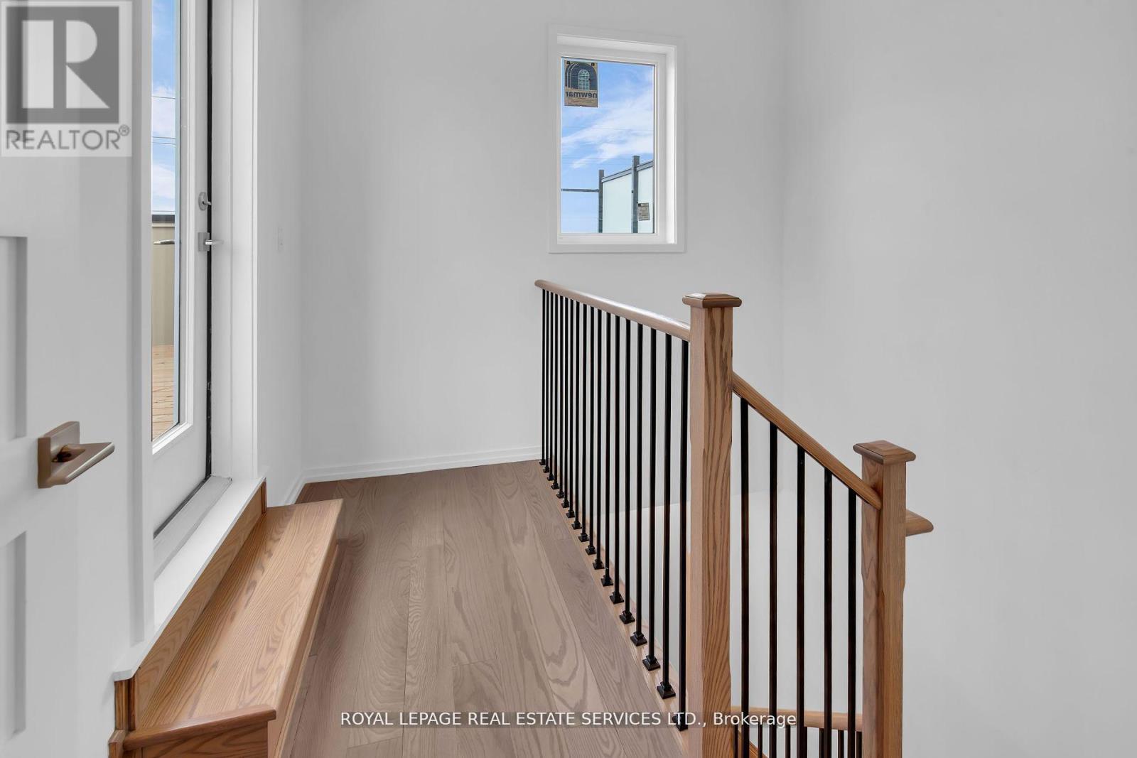 3 - 18 Lytham Green Circle, Newmarket, Ontario  L3Y 0H4 - Photo 41 - N13009716