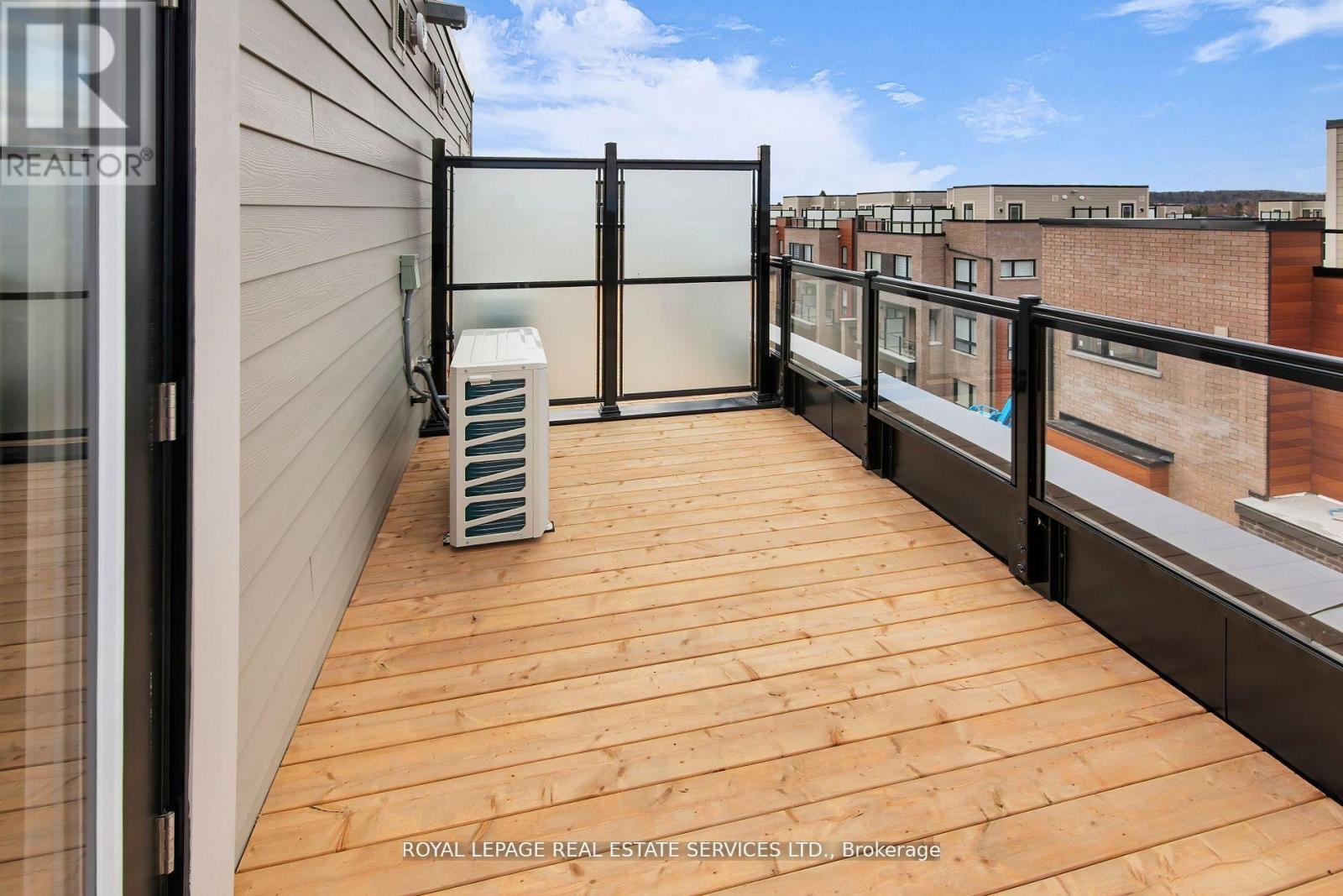 3 - 18 Lytham Green Circle, Newmarket, Ontario  L3Y 0H4 - Photo 42 - N13009716