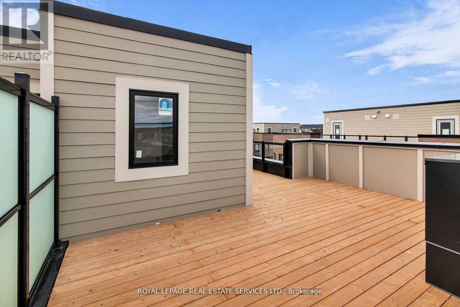 3 - 18 Lytham Green Circle, Newmarket, Ontario  L3Y 0H4 - Photo 46 - N13009716