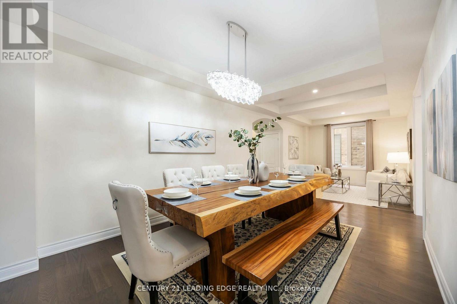 689 Somerville Drive, Newmarket, Ontario  L3X 0J9 - Photo 16 - N13009730