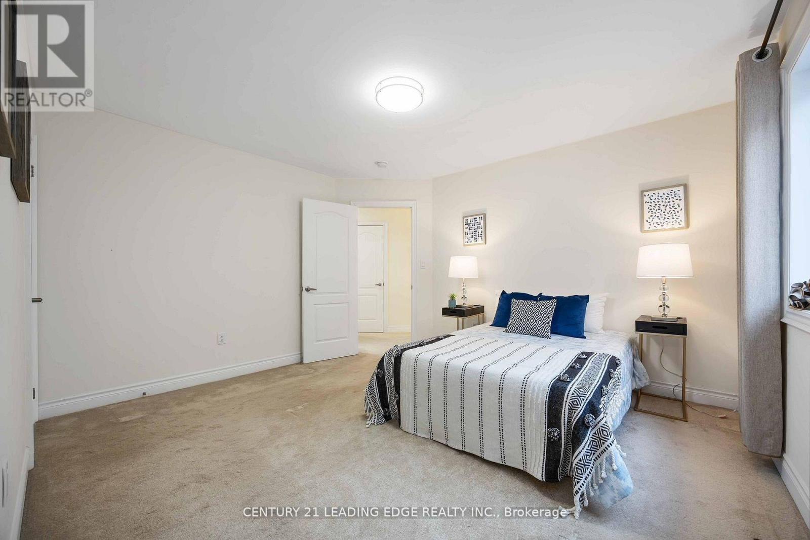 689 Somerville Drive, Newmarket, Ontario  L3X 0J9 - Photo 45 - N13009730