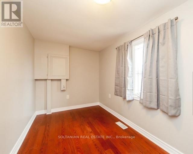 257 Parkwood Avenue, Georgina, Ontario  L4P 2X2 - Photo 9 - N13009762