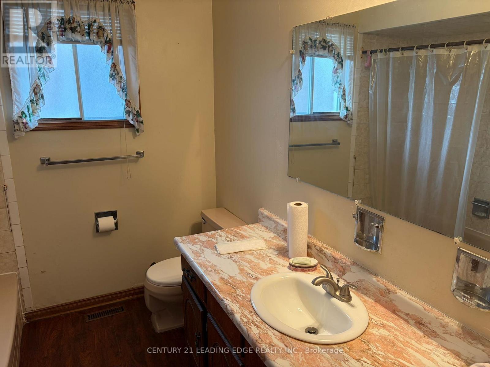 127 Risebrough Circuit, Markham, Ontario  L3R 3E1 - Photo 19 - N13005744