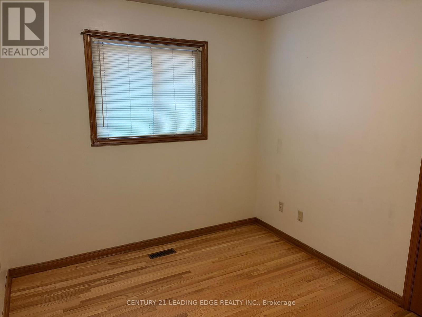 127 Risebrough Circuit, Markham, Ontario  L3R 3E1 - Photo 8 - N13005744