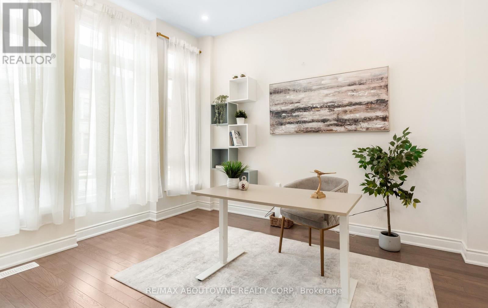 3294 Millicent Avenue, Oakville, Ontario  L6M 4P5 - Photo 7 - W13006390