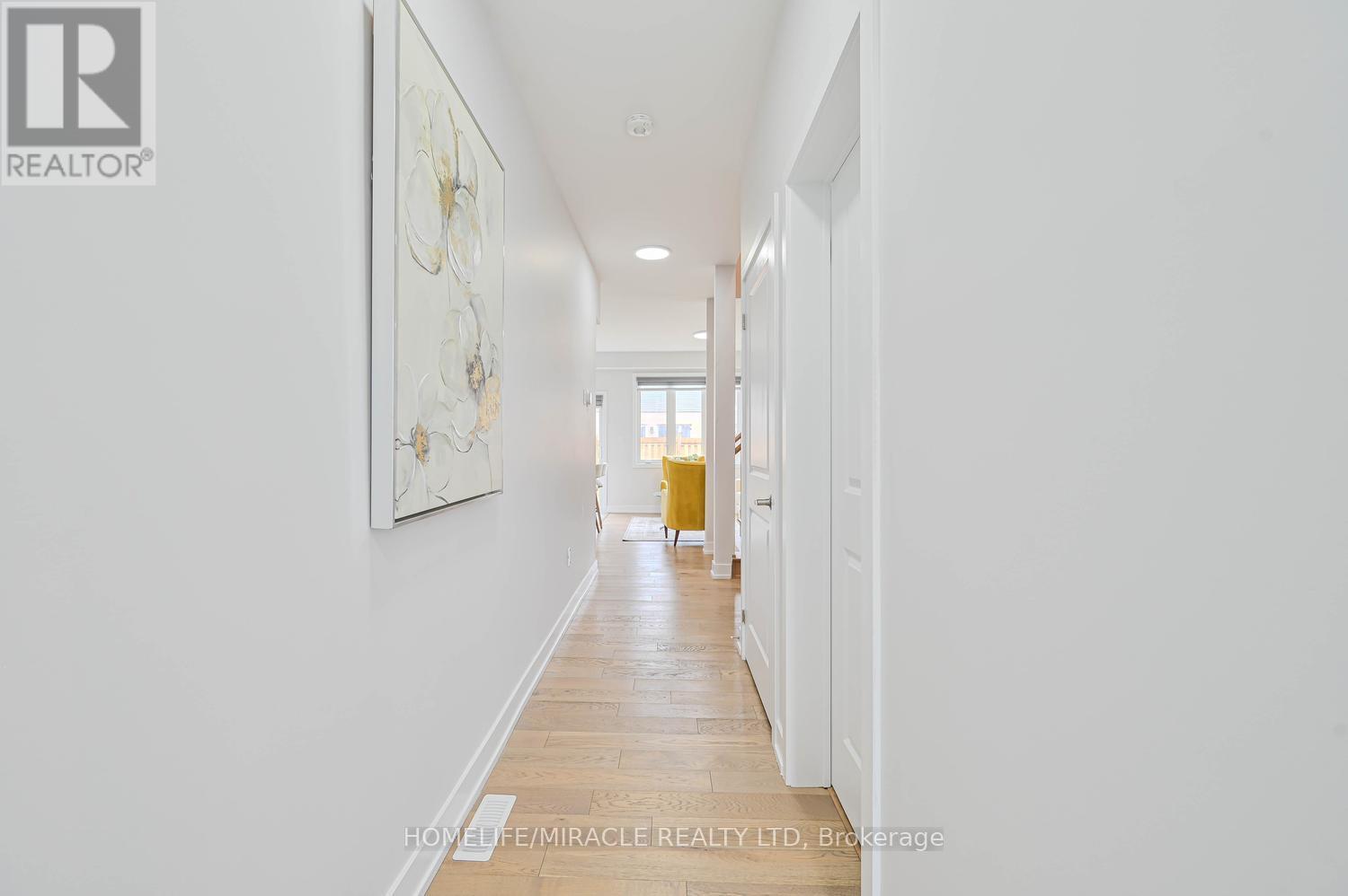 29 Turnberry Lane, Barrie, Ontario  L9J 0M8 - Photo 19 - S13009656