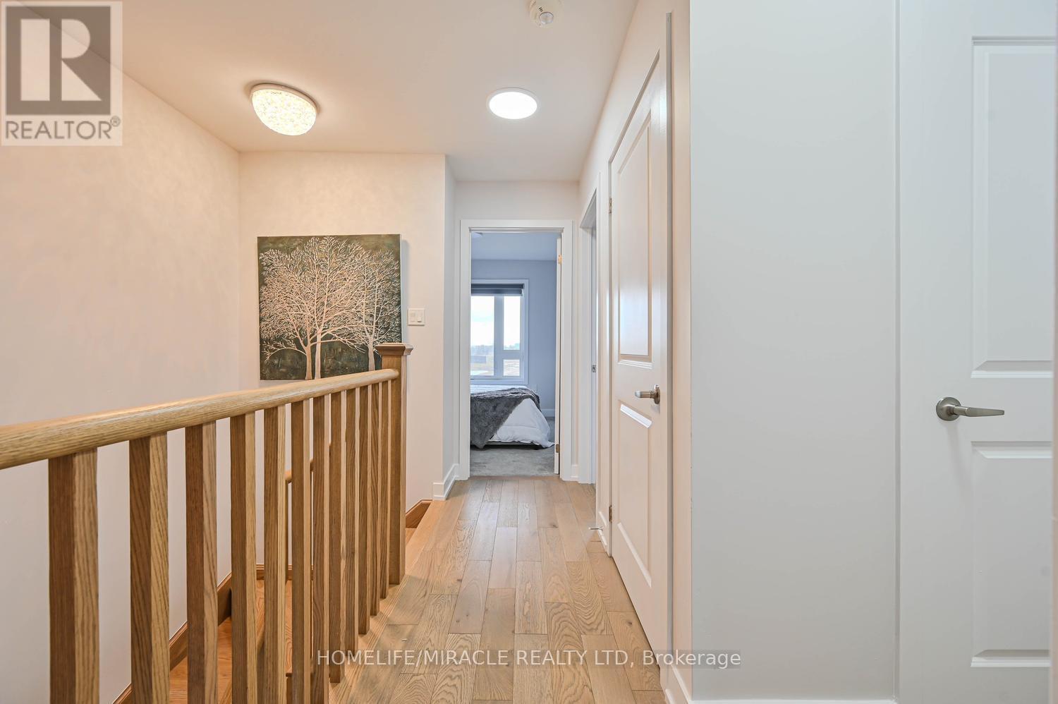 29 Turnberry Lane, Barrie, Ontario  L9J 0M8 - Photo 21 - S13009656