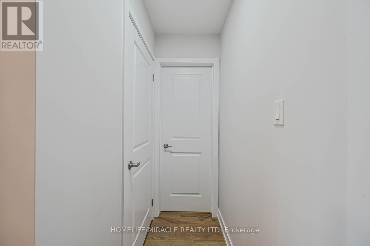 29 Turnberry Lane, Barrie, Ontario  L9J 0M8 - Photo 22 - S13009656