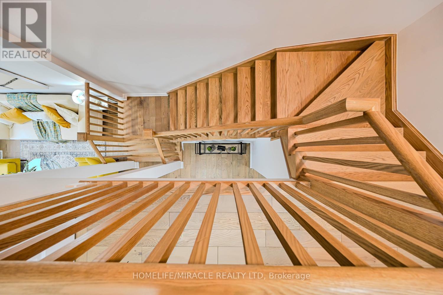 29 Turnberry Lane, Barrie, Ontario  L9J 0M8 - Photo 24 - S13009656