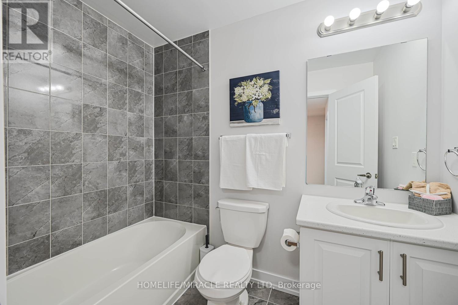 29 Turnberry Lane, Barrie, Ontario  L9J 0M8 - Photo 31 - S13009656