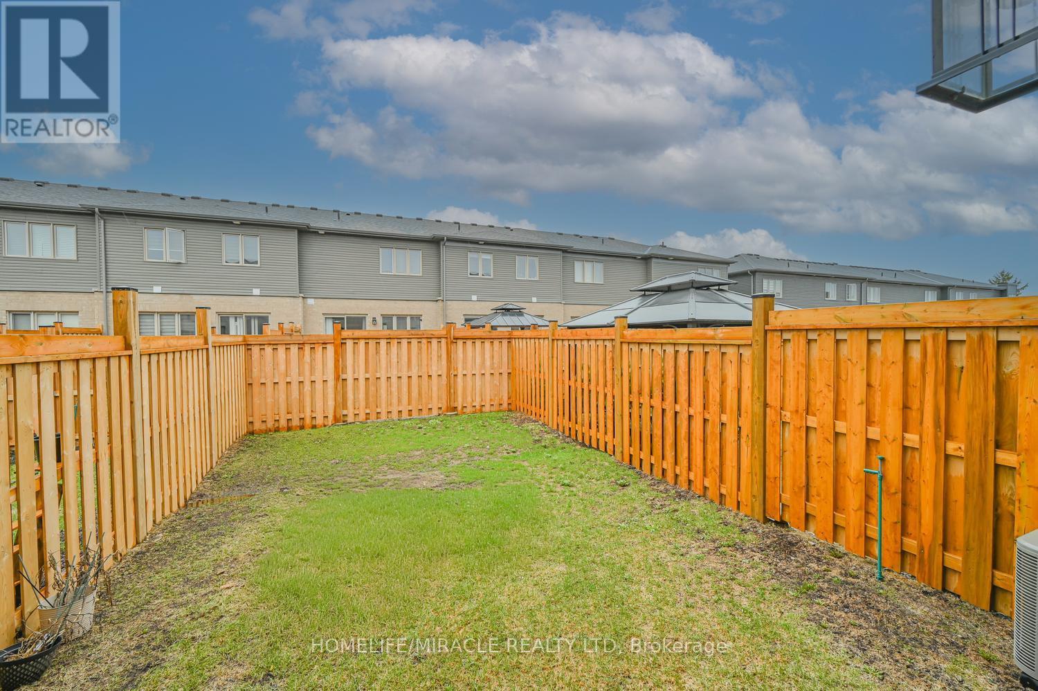 29 Turnberry Lane, Barrie, Ontario  L9J 0M8 - Photo 45 - S13009656