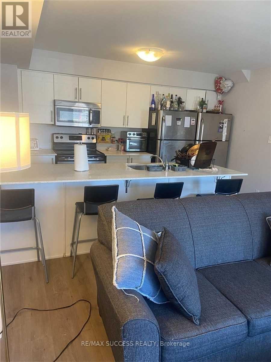 9 - 246 Penetanguishene Road, Barrie, Ontario  L4M 7C2 - Photo 4 - S13009688