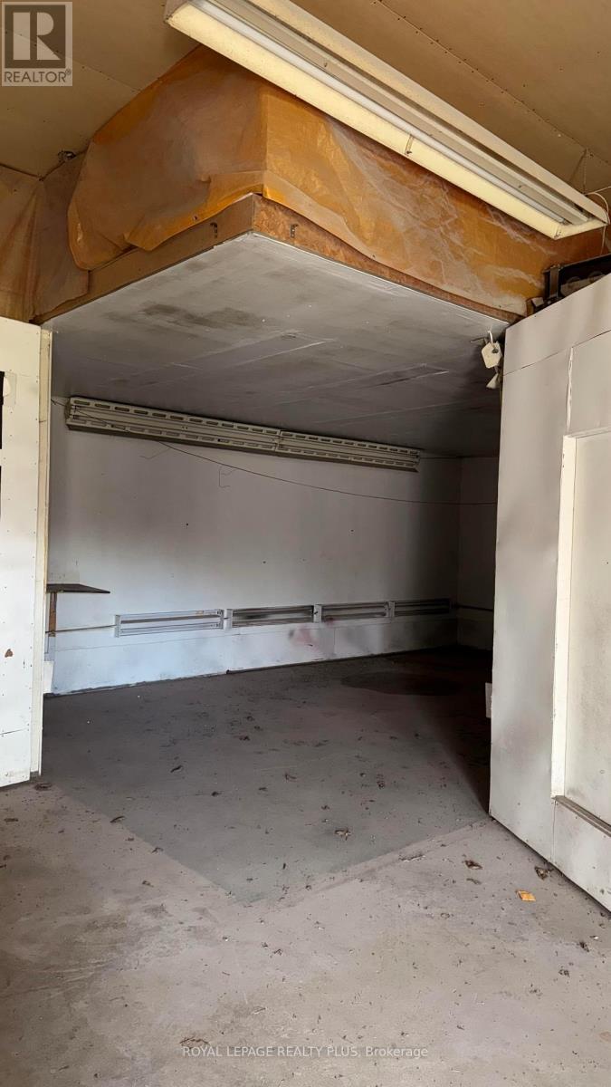 7719 Poplar Side Road, Clearview, Ontario  L9Y 3Y9 - Photo 33 - S13009710