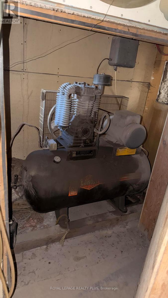 7719 Poplar Side Road, Clearview, Ontario  L9Y 3Y9 - Photo 35 - S13009710