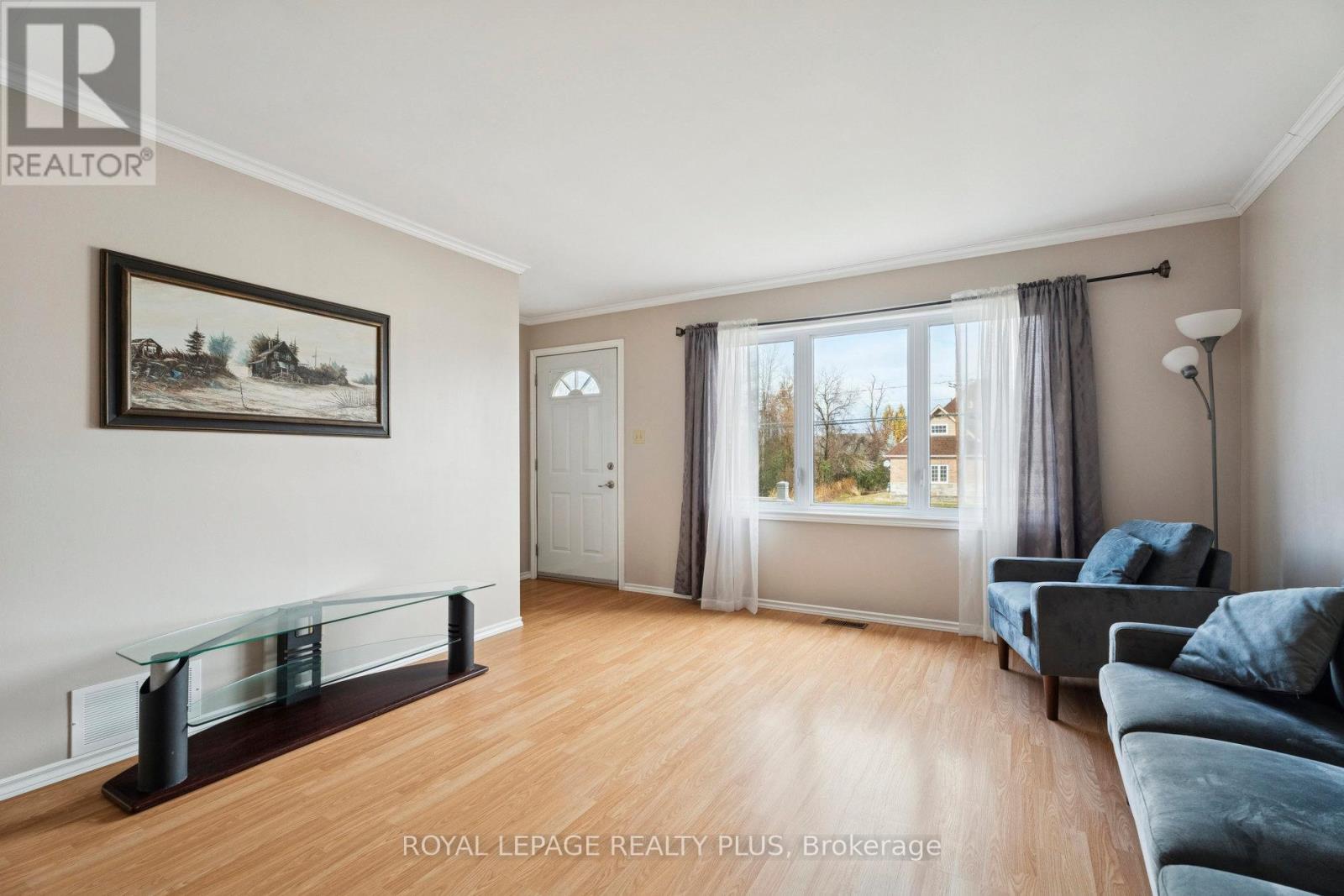 7719 Poplar Side Road, Clearview, Ontario  L9Y 3Y9 - Photo 5 - S13009710