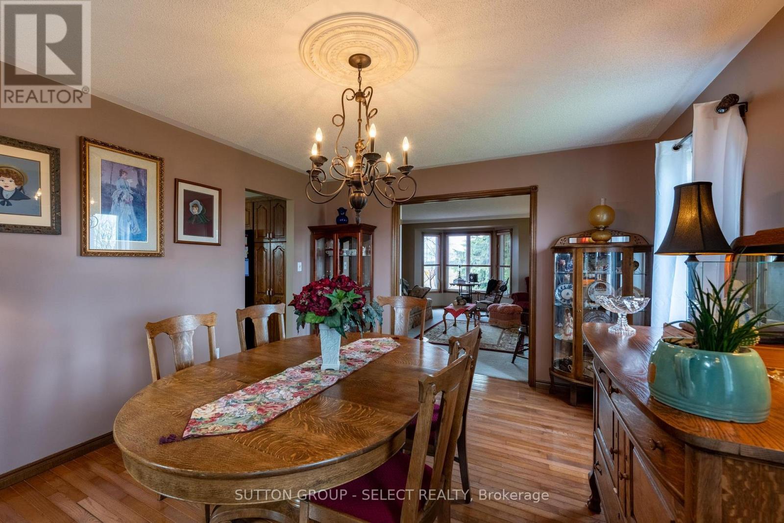 77242 London Road, Huron East, Ontario  N0M 1L0 - Photo 12 - X12813338