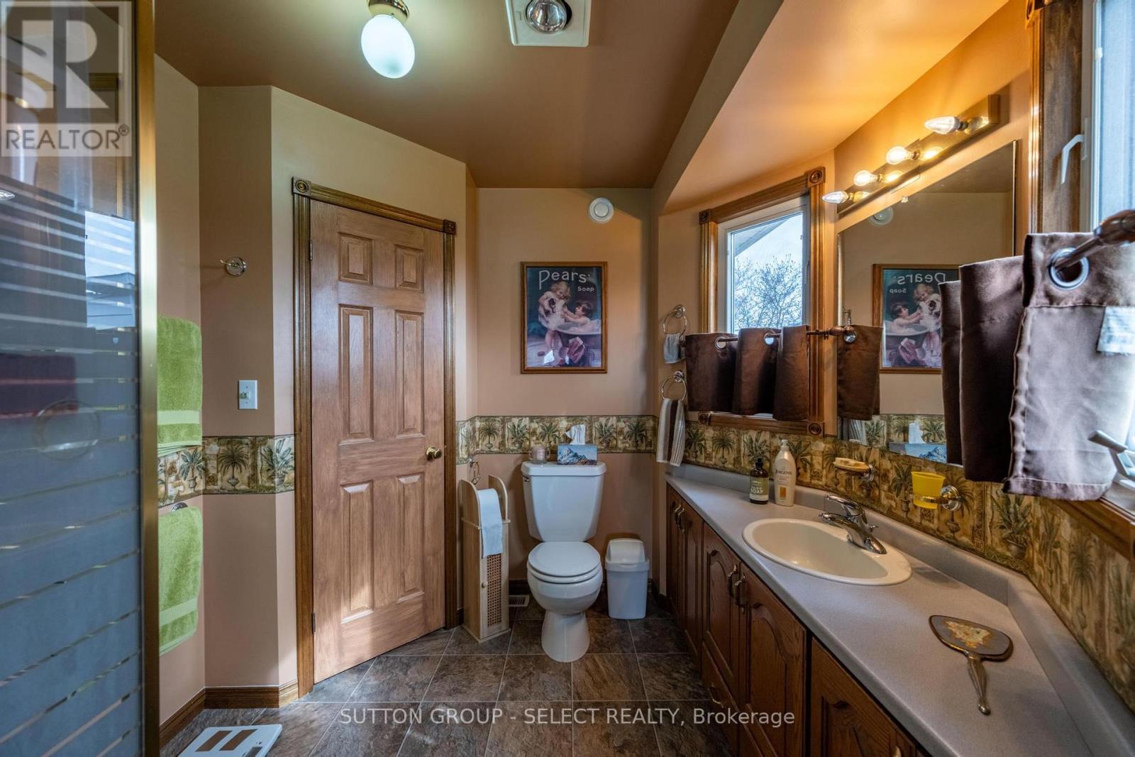 77242 London Road, Huron East, Ontario  N0M 1L0 - Photo 16 - X12813338