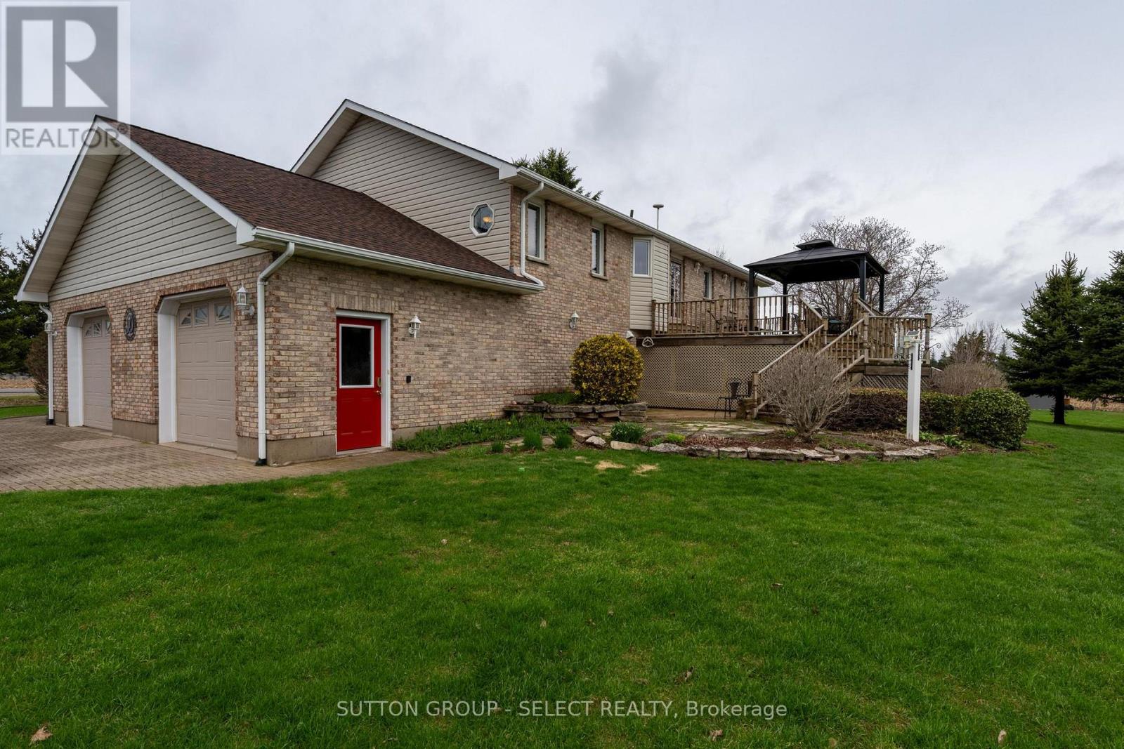 77242 London Road, Huron East, Ontario  N0M 1L0 - Photo 27 - X12813338
