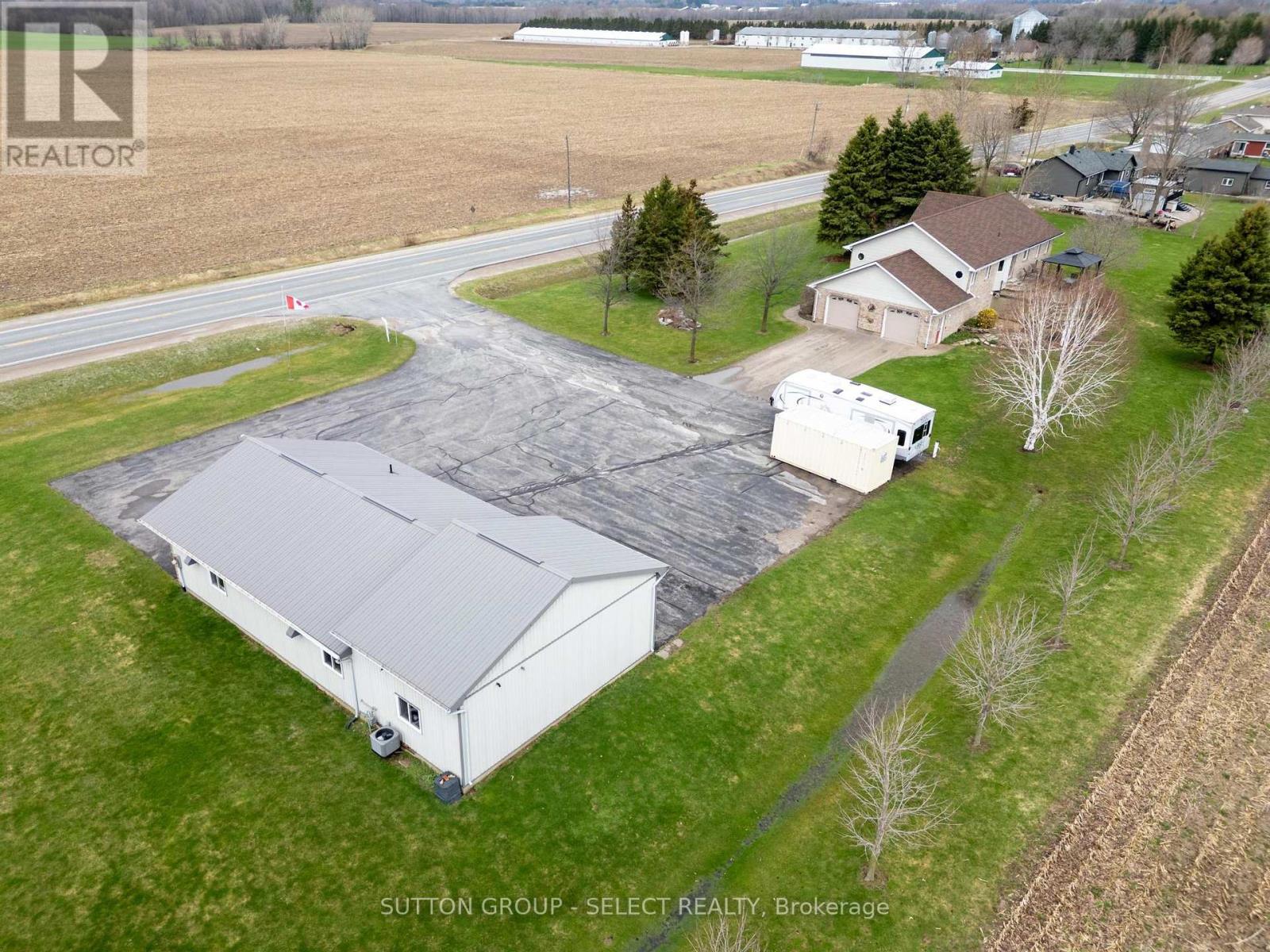77242 London Road, Huron East, Ontario  N0M 1L0 - Photo 35 - X12813338