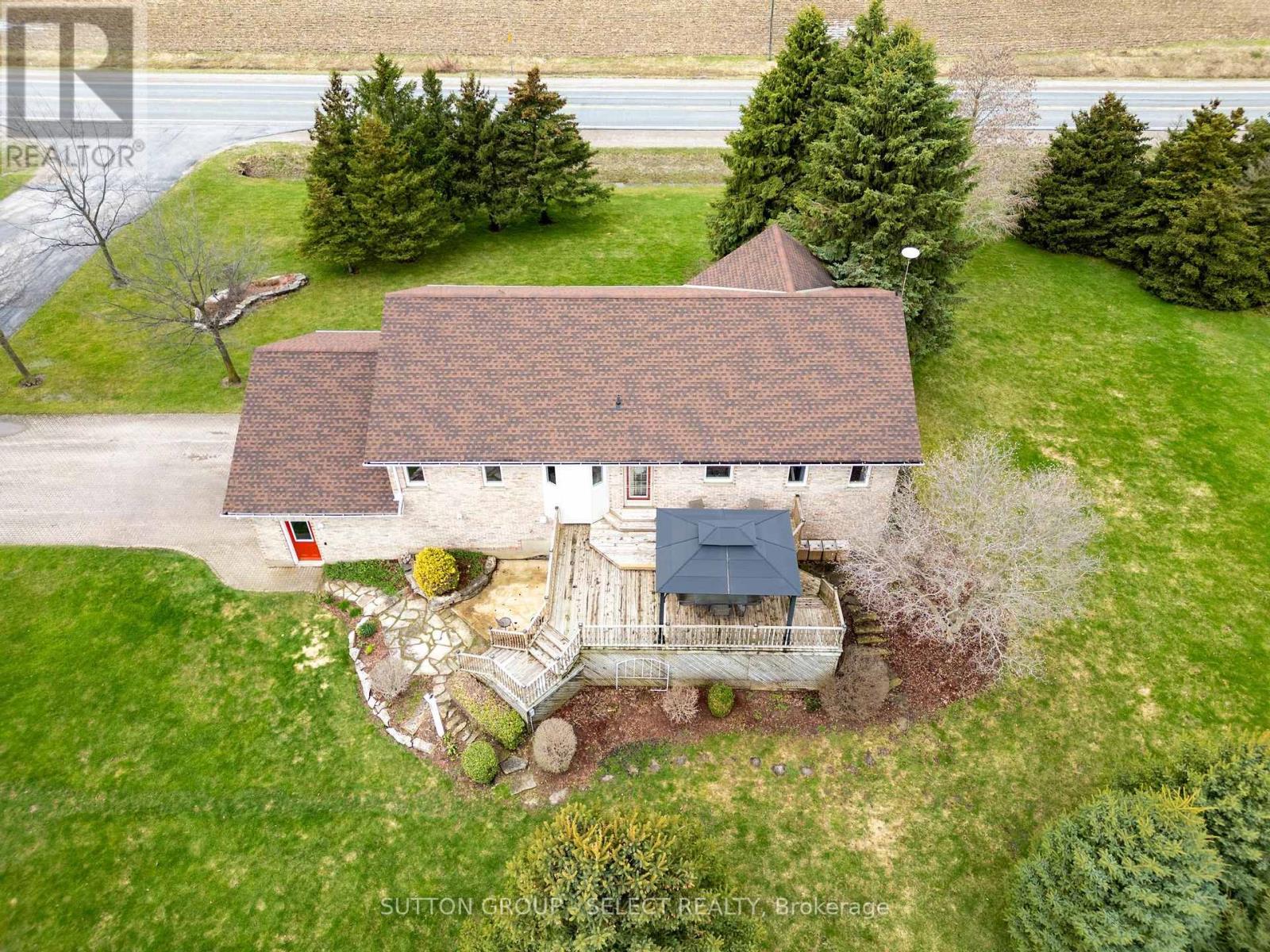 77242 London Road, Huron East, Ontario  N0M 1L0 - Photo 32 - X12813338