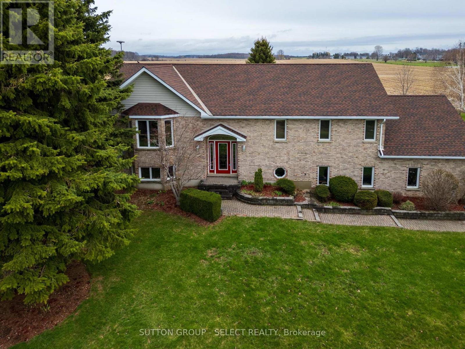 77242 London Road, Huron East, Ontario  N0M 1L0 - Photo 6 - X12813338