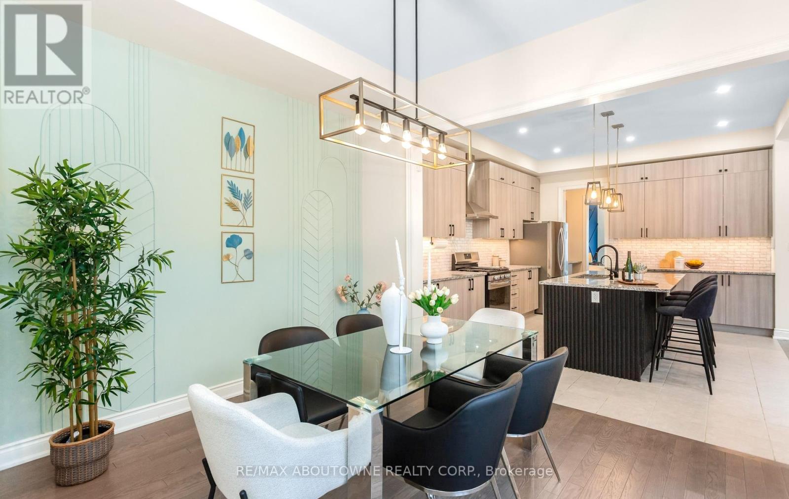 3294 Millicent Avenue, Oakville, Ontario  L6M 4P5 - Photo 19 - W13006390