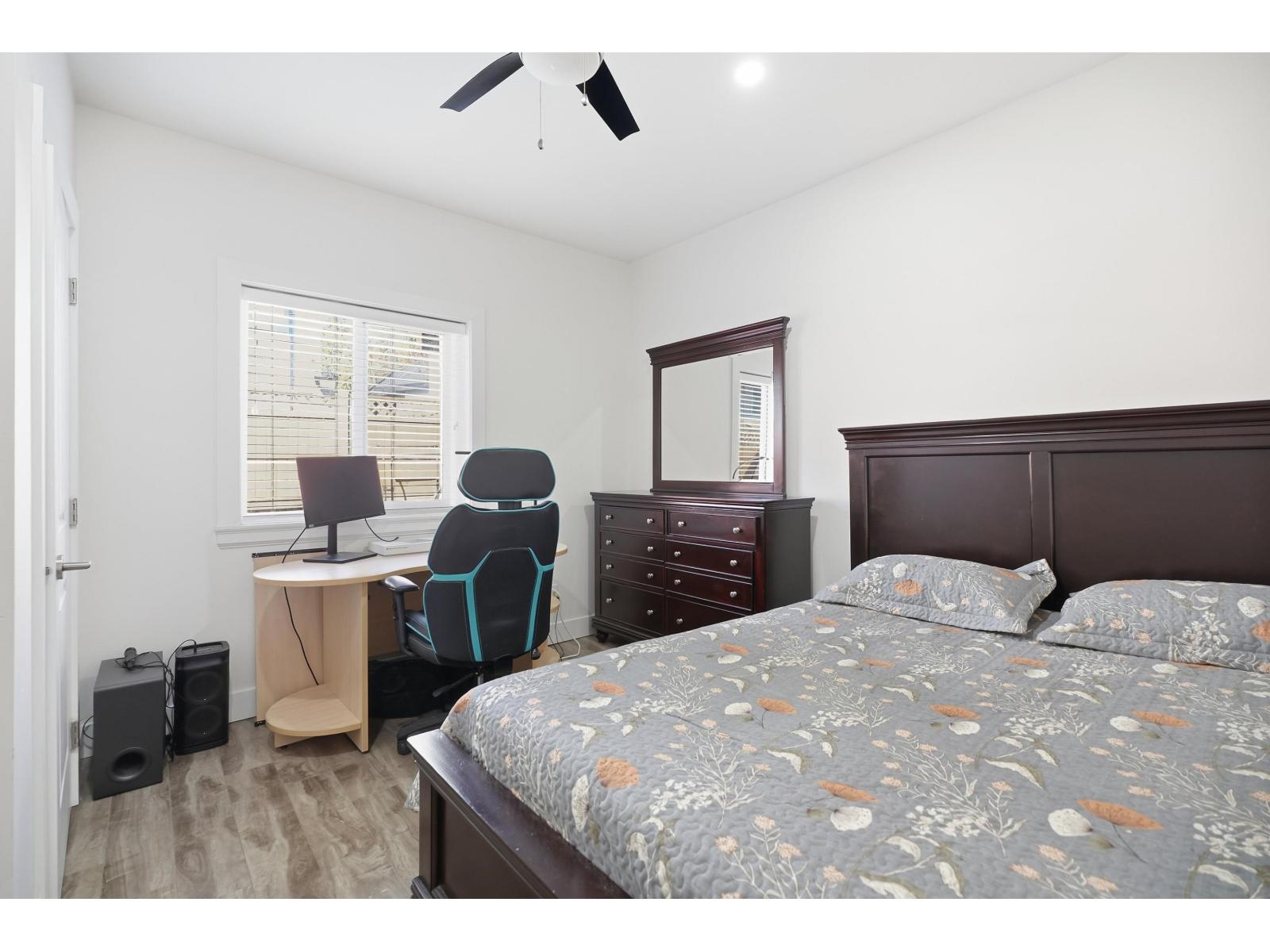 6559 142 Street, Surrey, British Columbia  V3W 5M5 - Photo 33 - R3109206